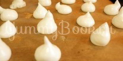 Шаг 1: безе привидения к хэллоуину