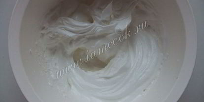 Шаг 4: безе с какао и шоколадом