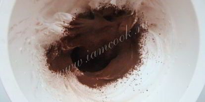 Шаг 5: безе с какао и шоколадом