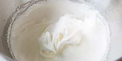 Шаг 2: безе с шоколадом