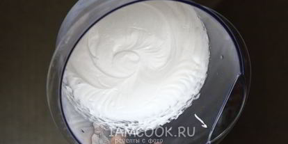 Шаг 10: безе в мультиварке