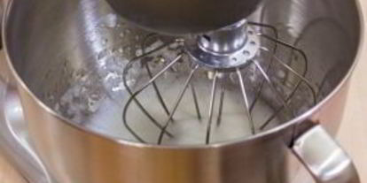 Шаг 8: блинчиков с яблоками под безе