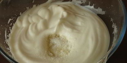 Шаг 4: нутова-миндальных безе