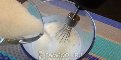 Шаг 5: вегетарианского безе с малиной из нутового отвара