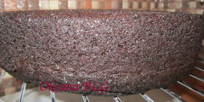 Шаг 14: бисквита шоколад на кипятке