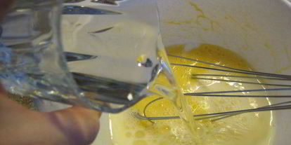 Шаг 8: бисквита шоколад на кипятке