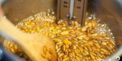 Шаг 2: карамельных конфет с тыквенными семечками