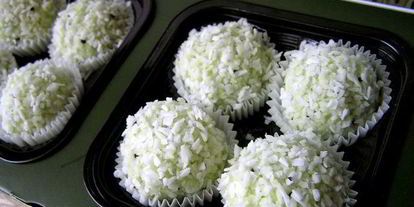 Шаг 4: конфет рафаэлло из киви