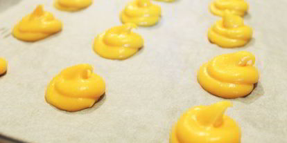 Шаг 5: биньего с кремом шантильи, покрытый шоколадным ганашем