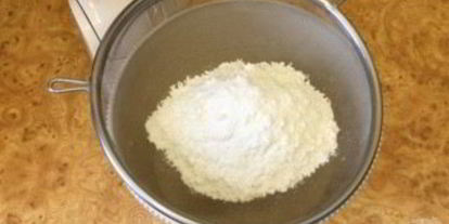 Шаг 1: бисквитного рулета со сливочно-молочным кремом