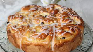 Рецепт Домашних булочек-бриошей с кремом патисьер