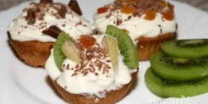 Шаг 9: корзиночек с кремом