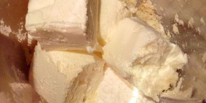 Шаг 6: шоколадных чашечек с ореховым кремом