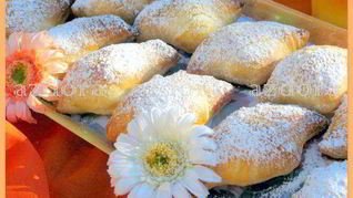 Рецепт Слоеных булочек с манным кремом