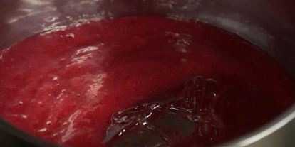 Шаг 1: клубнично-имбирного мармелад