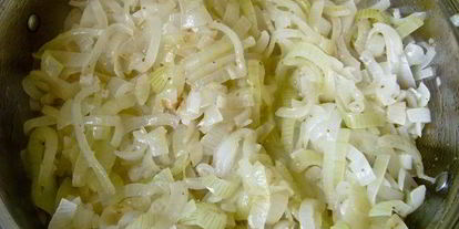 Шаг 2: рулета с луковым мармеладом