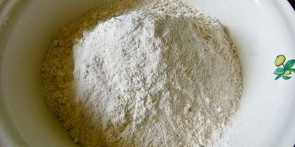 Шаг 5: рулета с луковым мармеладом