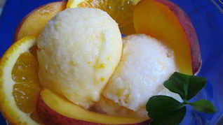 Рецепт Апельсинового и персикового мороженого
