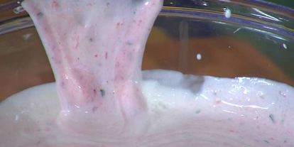 Шаг 4: клубничного мороженого с базиликом