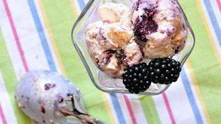 Рецепт Мороженого Ежевичный чизкейк