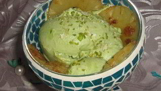 Рецепт Мороженого из авокадо с жареным ананасом