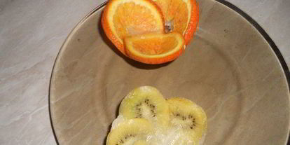 Шаг 2: мороженого во фруктовой корзиночке