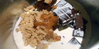 Шаг 2: шоколадна-фаджевого мороженого