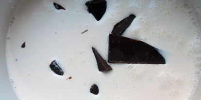 Шаг 5: шоколадного мороженого с брауни