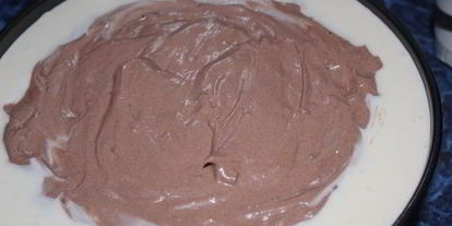 Шаг 8: торта-мороженого смородинка