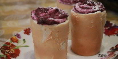 Шаг 24: бисквитных стаканчиков с черничным муссом