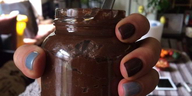 Рецепт Ленивого шоколадного мусса из авокадо