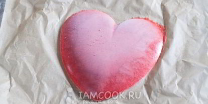 Шаг 9: муссова-клубничного торт