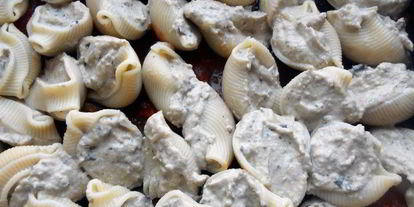 Шаг 6: пасты ракушки с творожно-баклажановым муссом