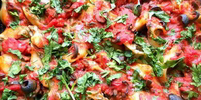 Шаг 8: пасты ракушки с творожно-баклажановым муссом