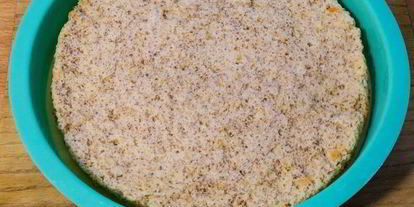 Шаг 13: торта-мусса с клюквой и пралине