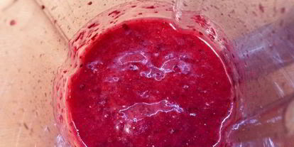 Шаг 18: торта-мусса с клюквой и пралине