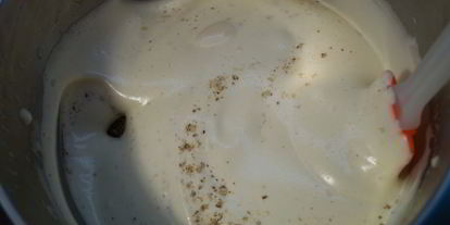 Шаг 5: торта-мусса с клюквой и пралине