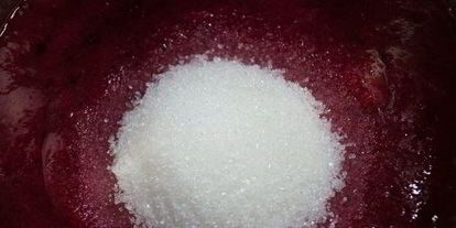 Шаг 9: торта-мусса с клюквой и пралине