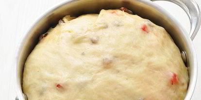 Шаг 26: кулича на желтках и топленом масле