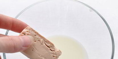 Шаг 5: кулича на желтках и топленом масле