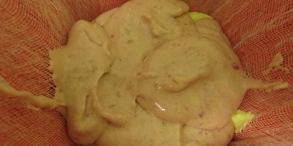 Шаг 19: молочно-мятной пасха цветок