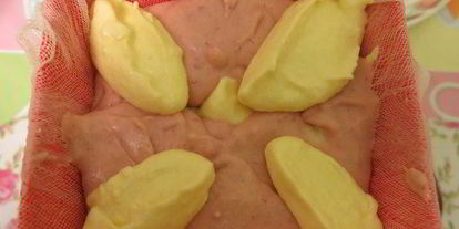 Шаг 21: молочно-мятной пасха цветок