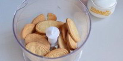 Шаг 2: пасхи из печенья и творога