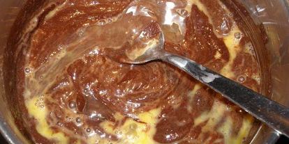 Шаг 2: пасхальных брауни в яичной скорлупе