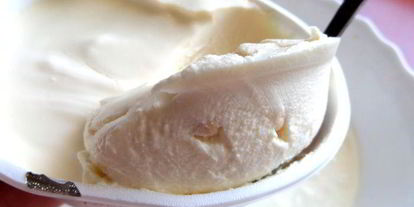 Шаг 1: разноцветного молочно-ягодного желе