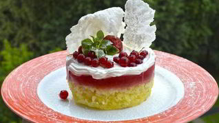 Рецепт Рисового пудинга с ягодами, желе и чипсами