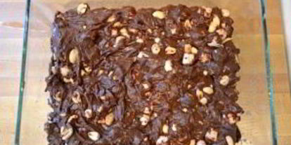 Шаг 2: шоколадных батончиков с орехами