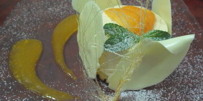 Рецепт карамельного суфле с абрикосовым пюре