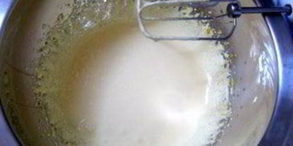 Шаг 4: клубничного торта-суфле поцелуй