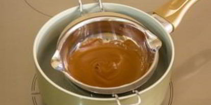 Шаг 1: шоколадного рулета с банановым суфле и грецкими орехами